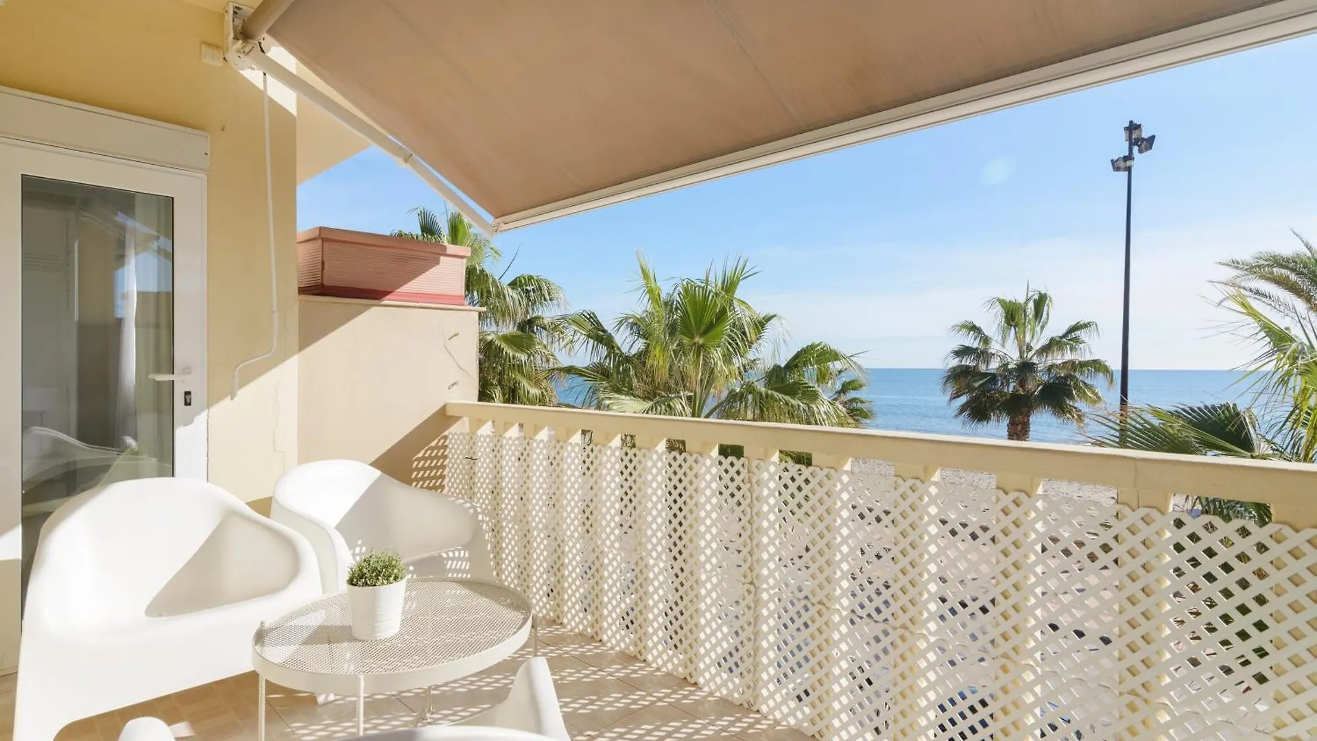 Espectacular Casa En La Playa Villa Fuengirola